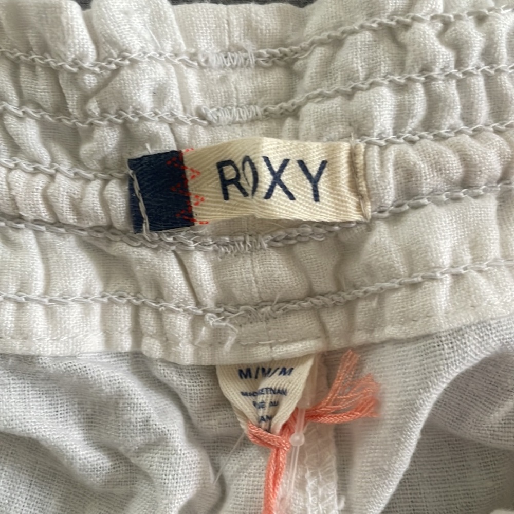 NWT Roxy shorts - Picture 3 of 4